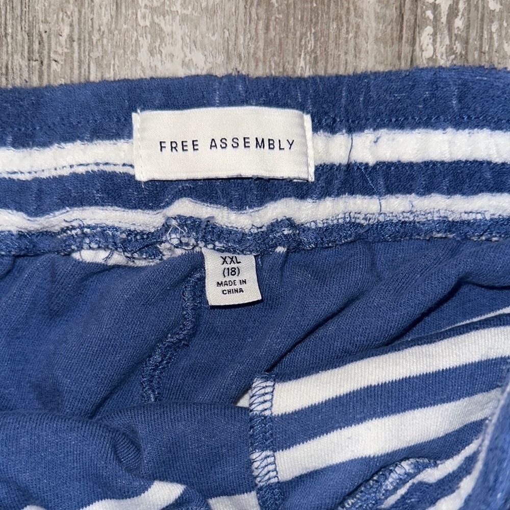 Kids Navy Striped Matching Set - Picture 6 of 6